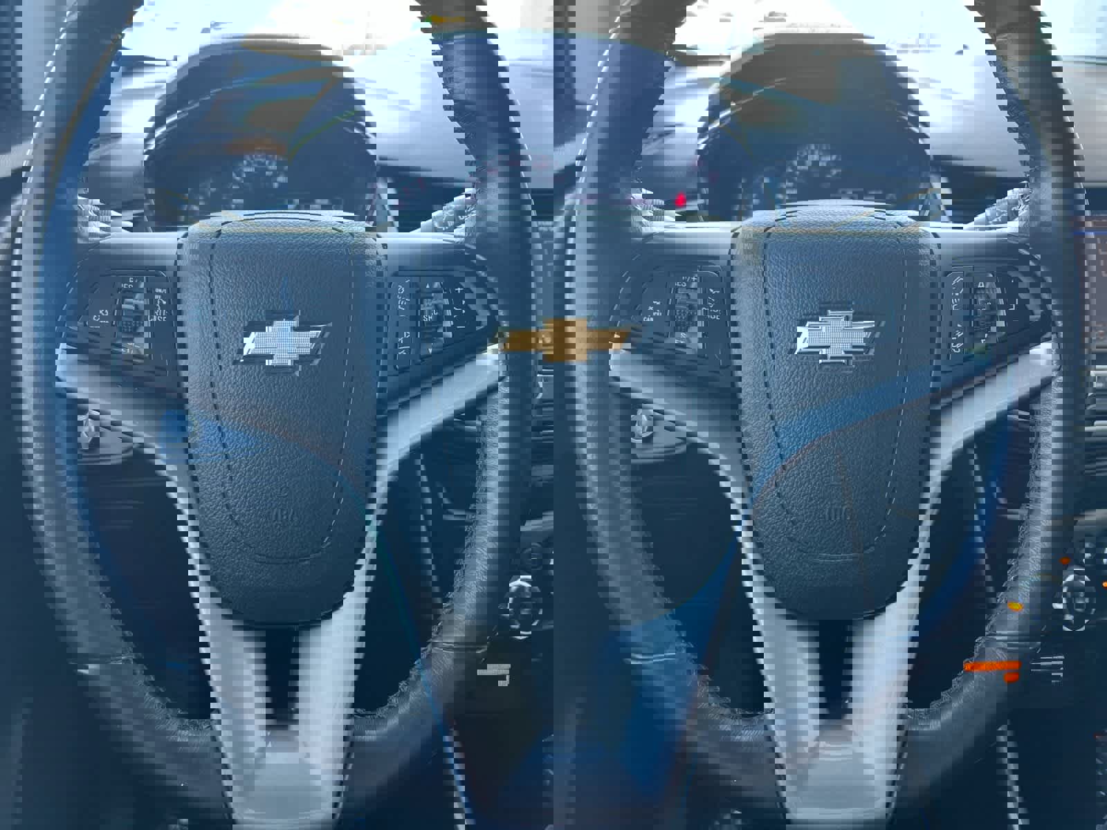 Used 2018 Chevrolet Trax LT w/ LT Convenience Package image 24