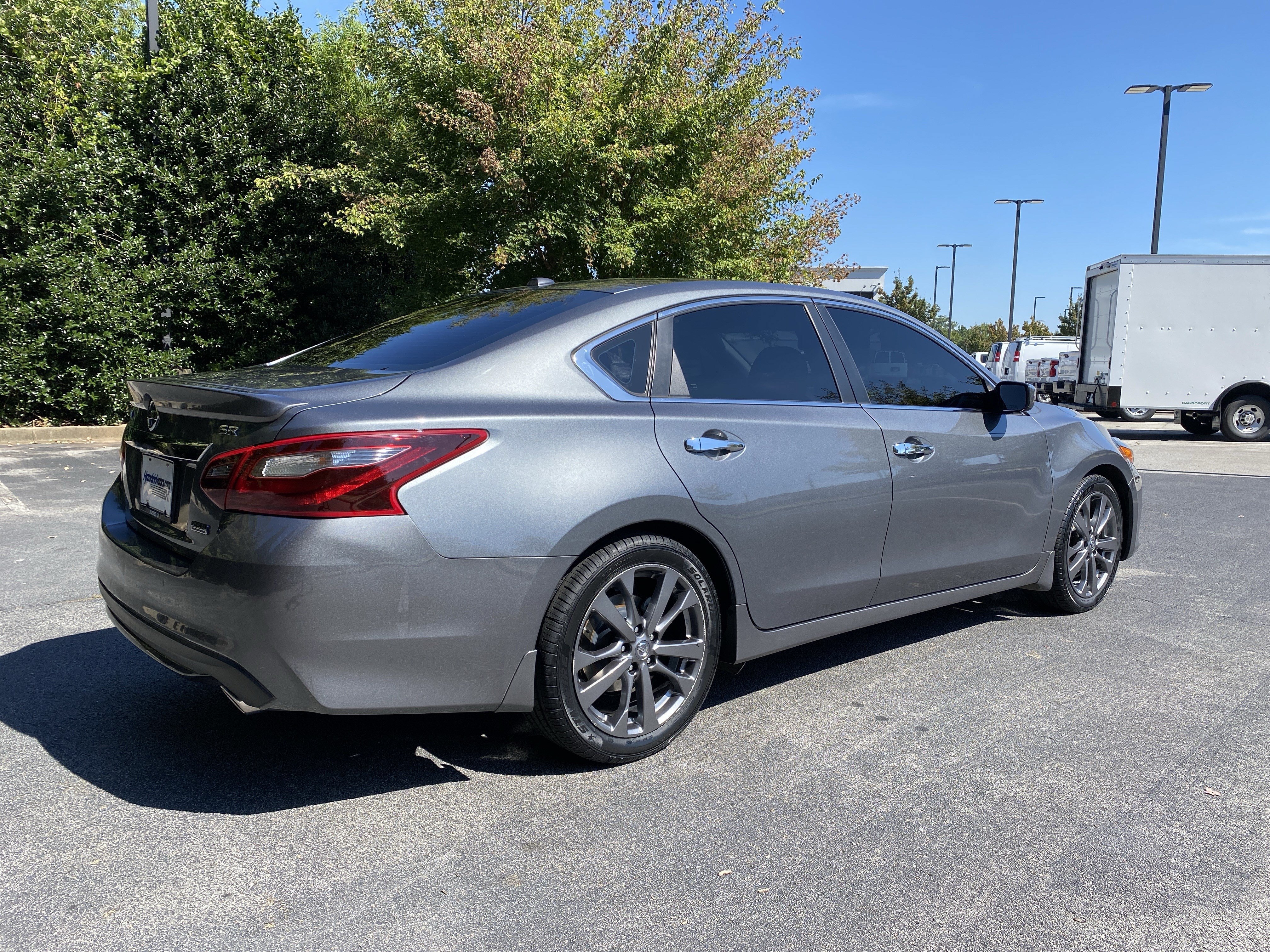 Used 2018 Nissan Altima 2.5 SR w/ SR Special Edition FWD image 9