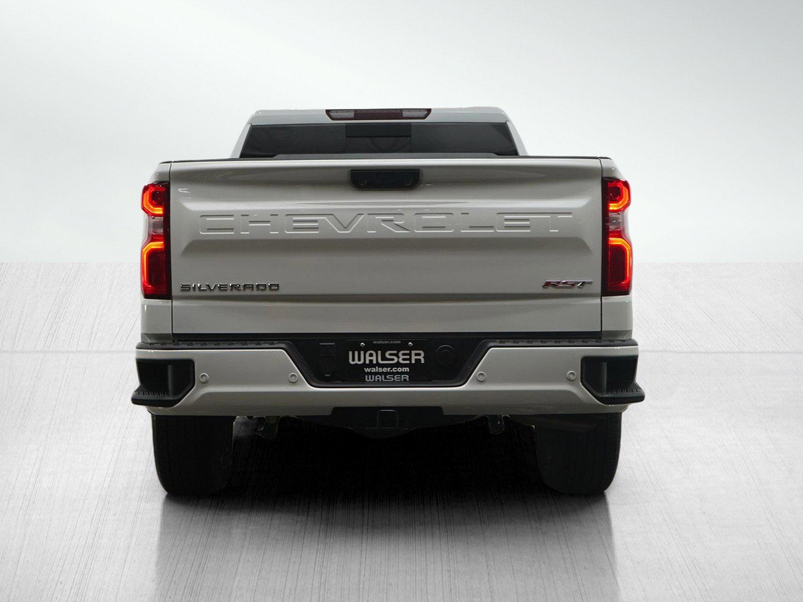 Used 2024 Chevrolet Silverado 1500 RST w/ Convenience Package II image 4