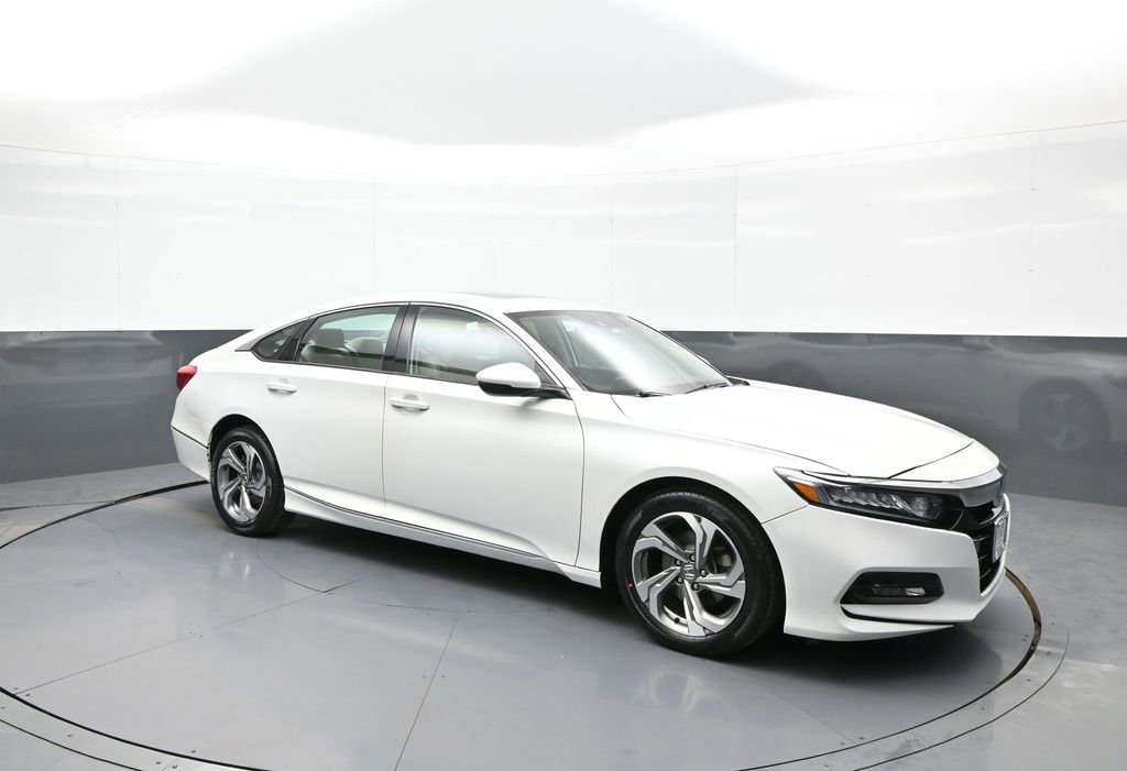 Certified 2018 Honda Accord EX-L image 4