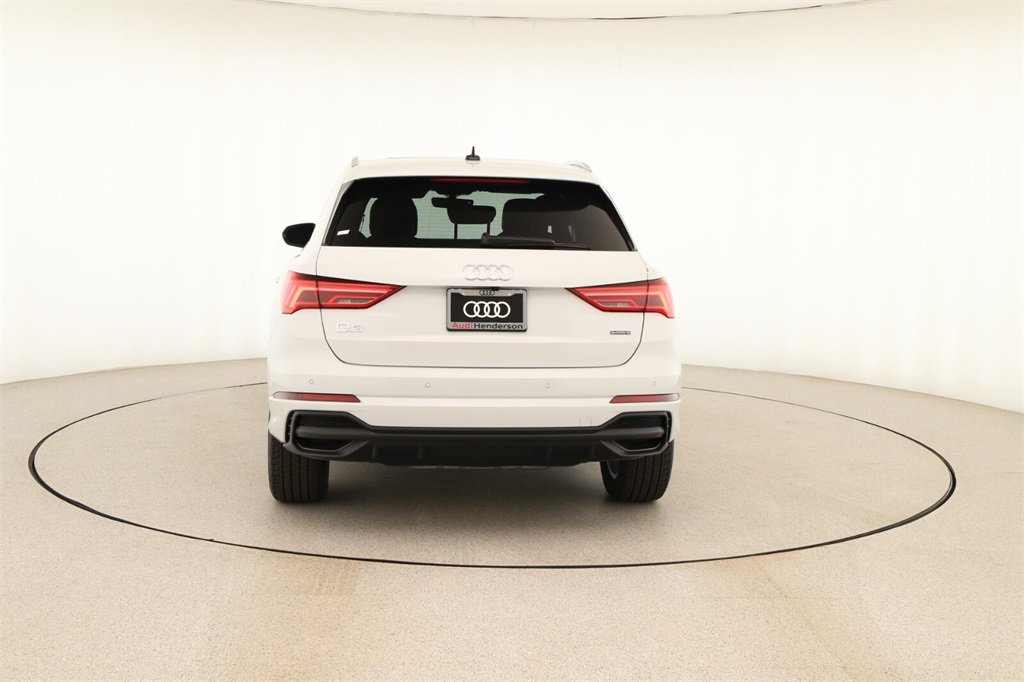 New 2025 Audi Q3 2.0T Premium image 5