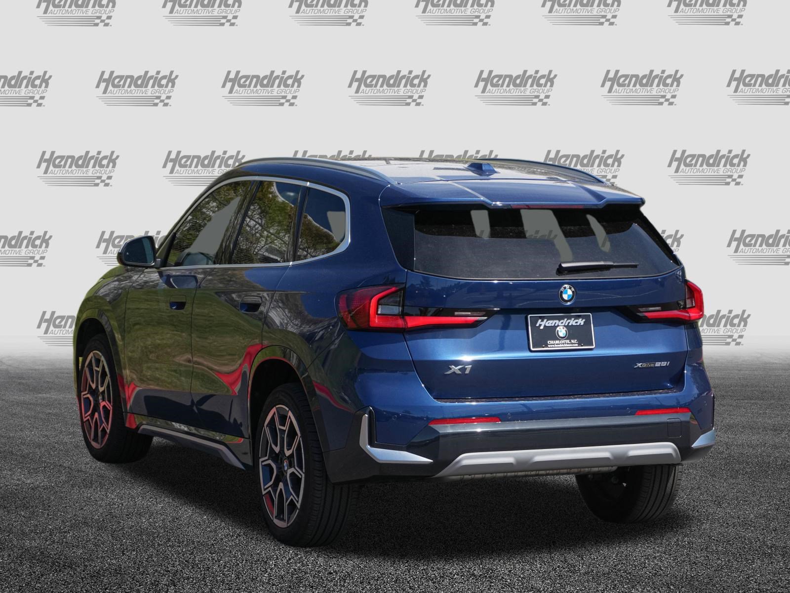 Certified 2024 BMW X1 xDrive28i w/ Convenience Package AWD/4WD image 7