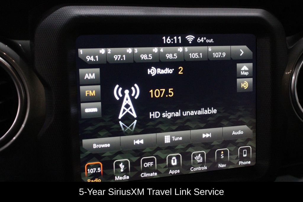 Used 2019 Jeep Wrangler Unlimited Sahara image 28