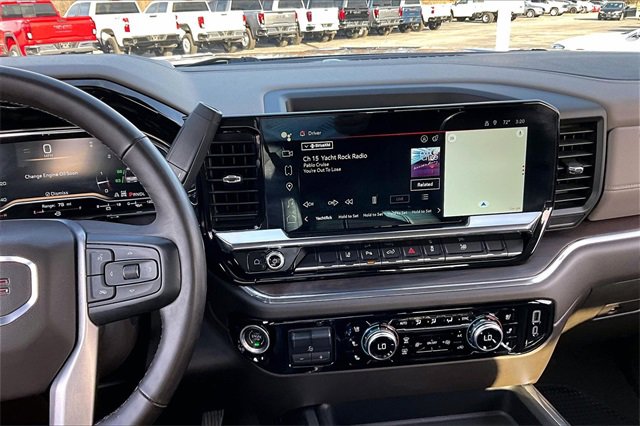 Used 2024 GMC Sierra 2500 SLT w/ SLT Convenience Package image 10