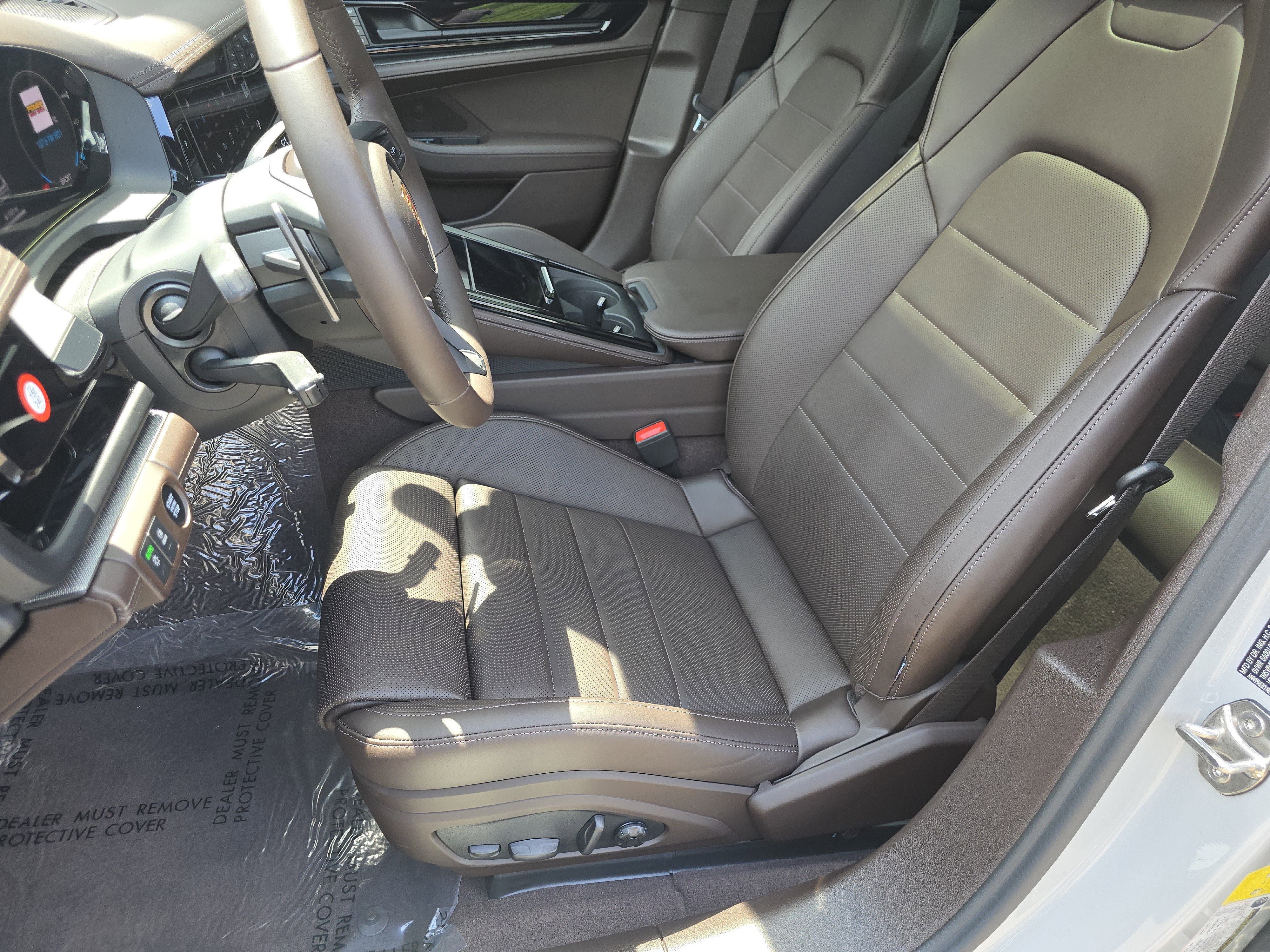 New 2025 Porsche Panamera 4 image 5