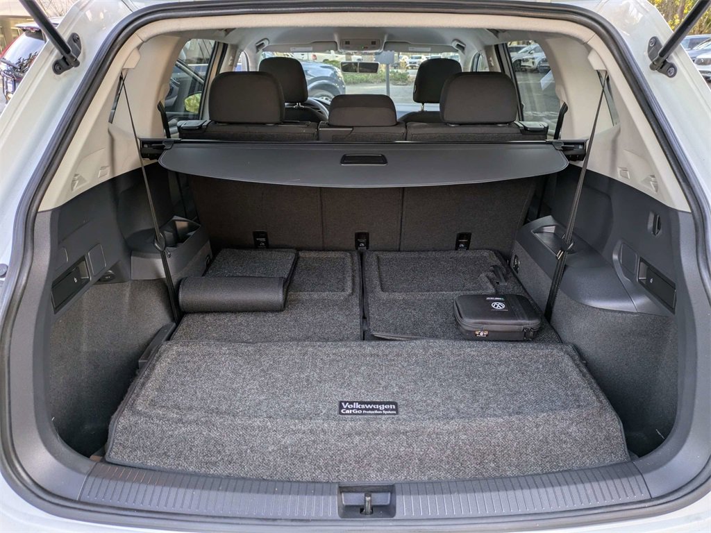 Used 2020 Volkswagen Tiguan S image 13