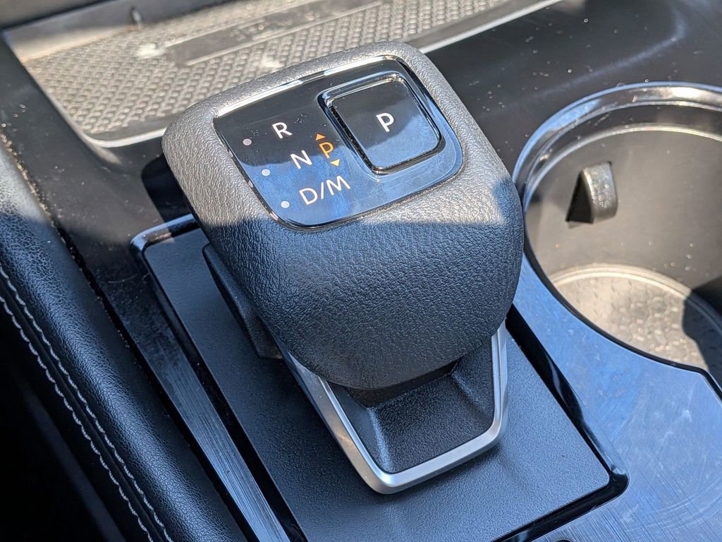 Used 2021 Nissan Rogue Platinum FWD image 20