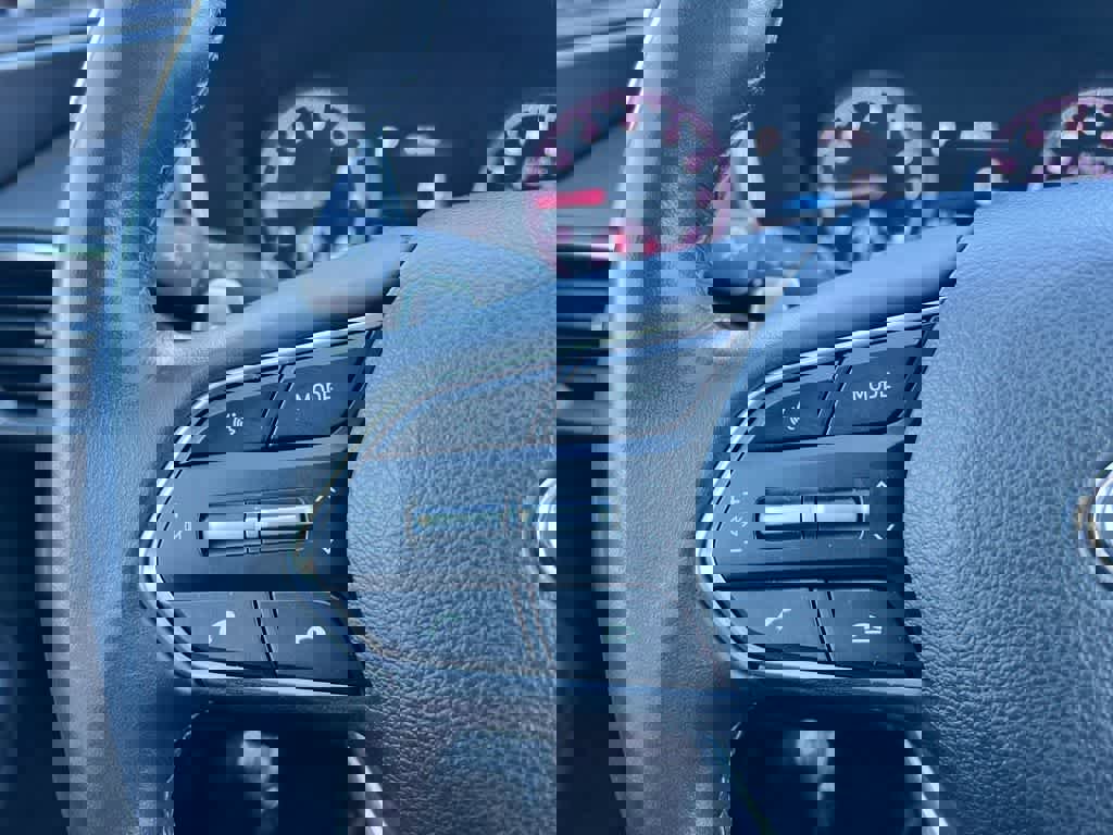 Used 2023 Hyundai Santa Fe SEL image 28