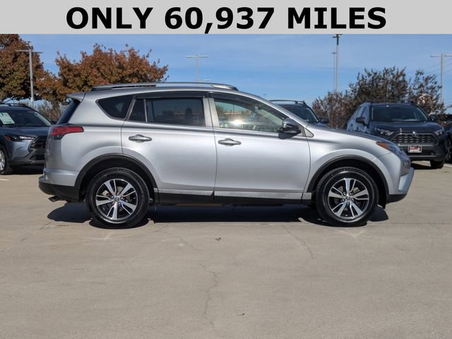 Used 2018 Toyota RAV4 XLE image 4