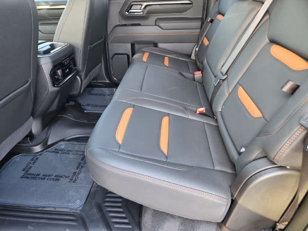 Used 2026 GMC Sierra 2500 AT4 AWD/4WD image 12