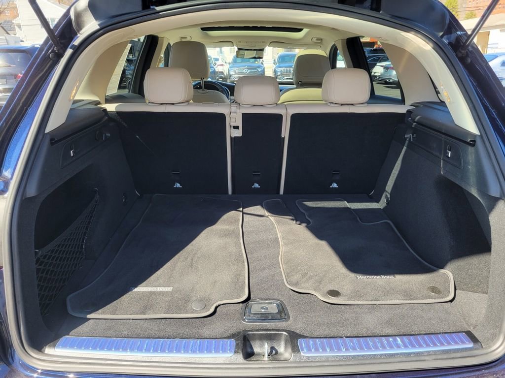 Certified 2022 Mercedes-Benz GLC 300 4MATIC image 32