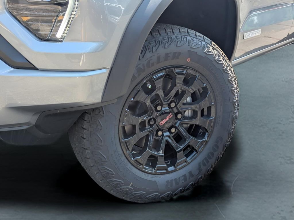 New 2026 GMC Canyon Elevation w/ Convenience Package image 2