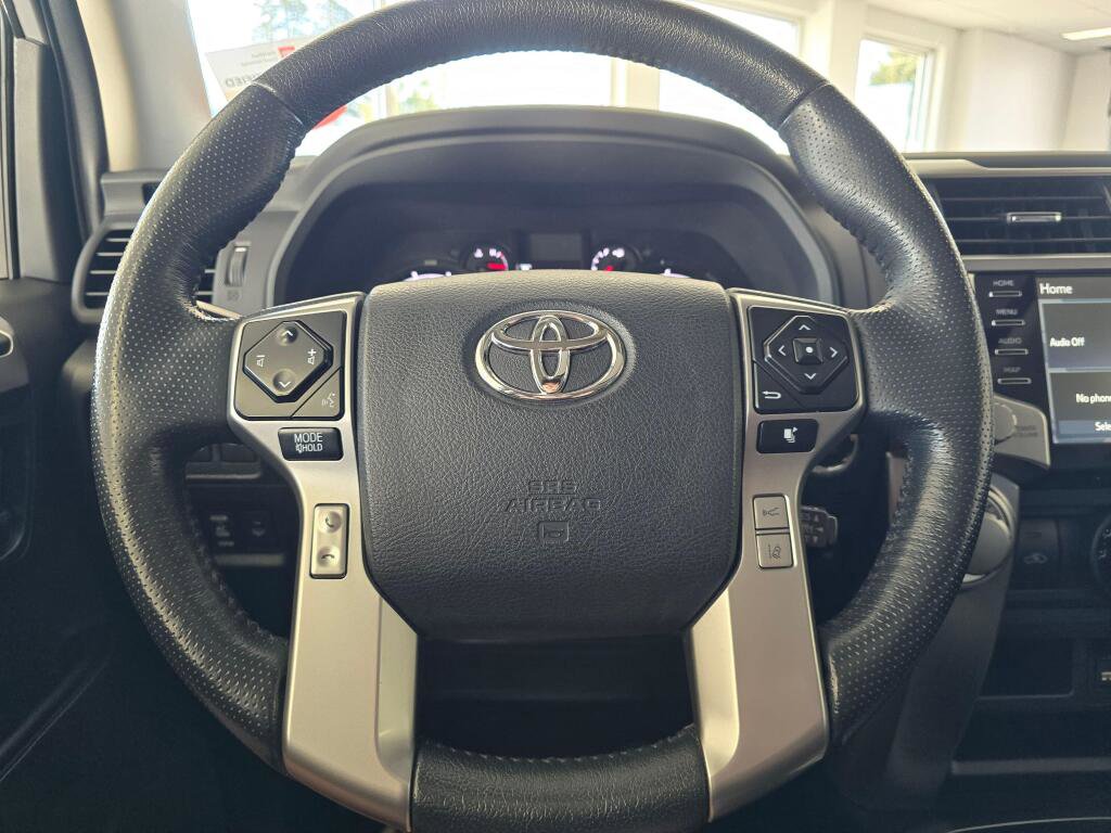 Used 2023 Toyota 4Runner SR5 Premium w/ Moonroof Package image 26