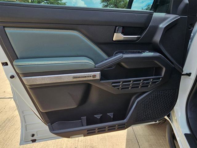 Certified 2025 Toyota Tacoma Trailhunter image 14