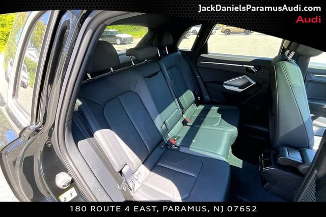 Used 2023 Audi Q3 2.0T Premium w/ Convenience Package AWD/4WD image 19