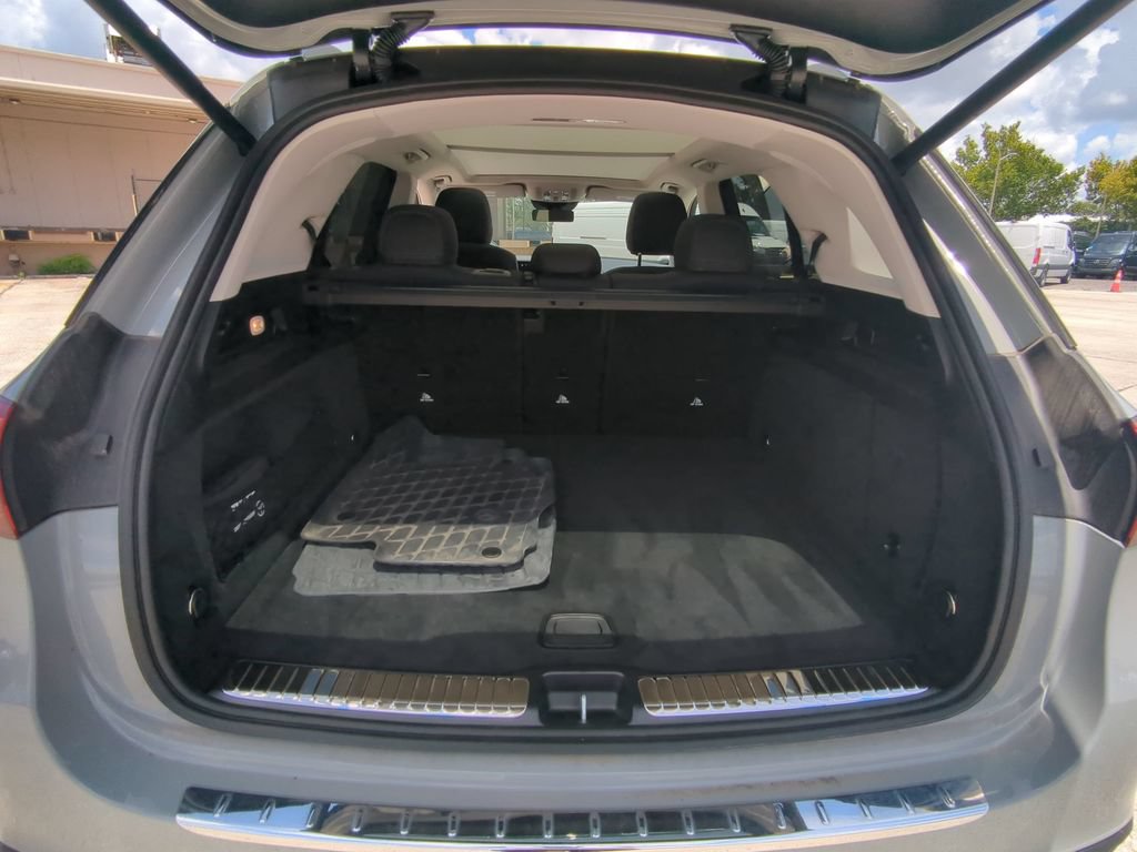 Used 2025 Mercedes-Benz GLE 350 4MATIC image 26