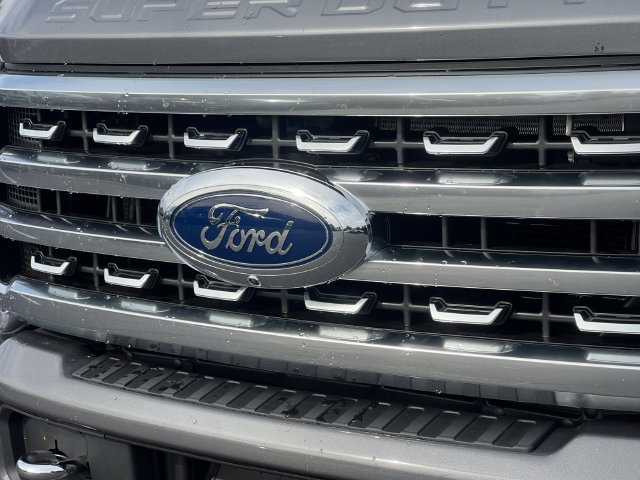 Used 2024 Ford F350 Platinum w/ FX4 Off-Road Package AWD/4WD image 43