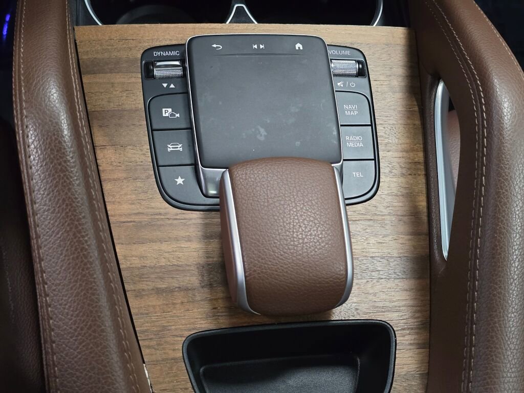 Used 2024 Mercedes-Benz GLE 350 GLE 350 w/ 3rd Row Seat Package image 17