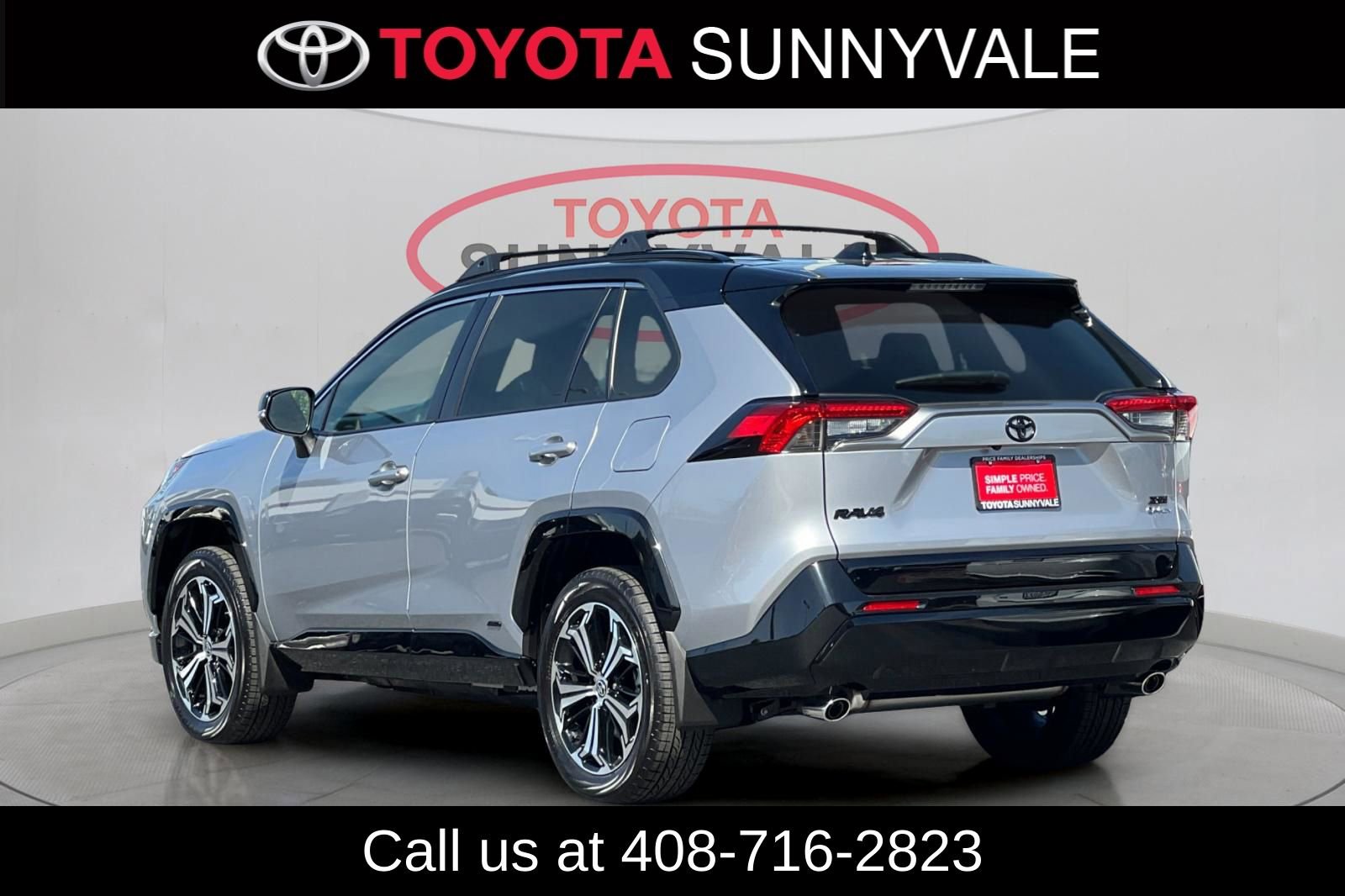 Certified 2025 Toyota RAV4 XSE w/ Weather Package image 8