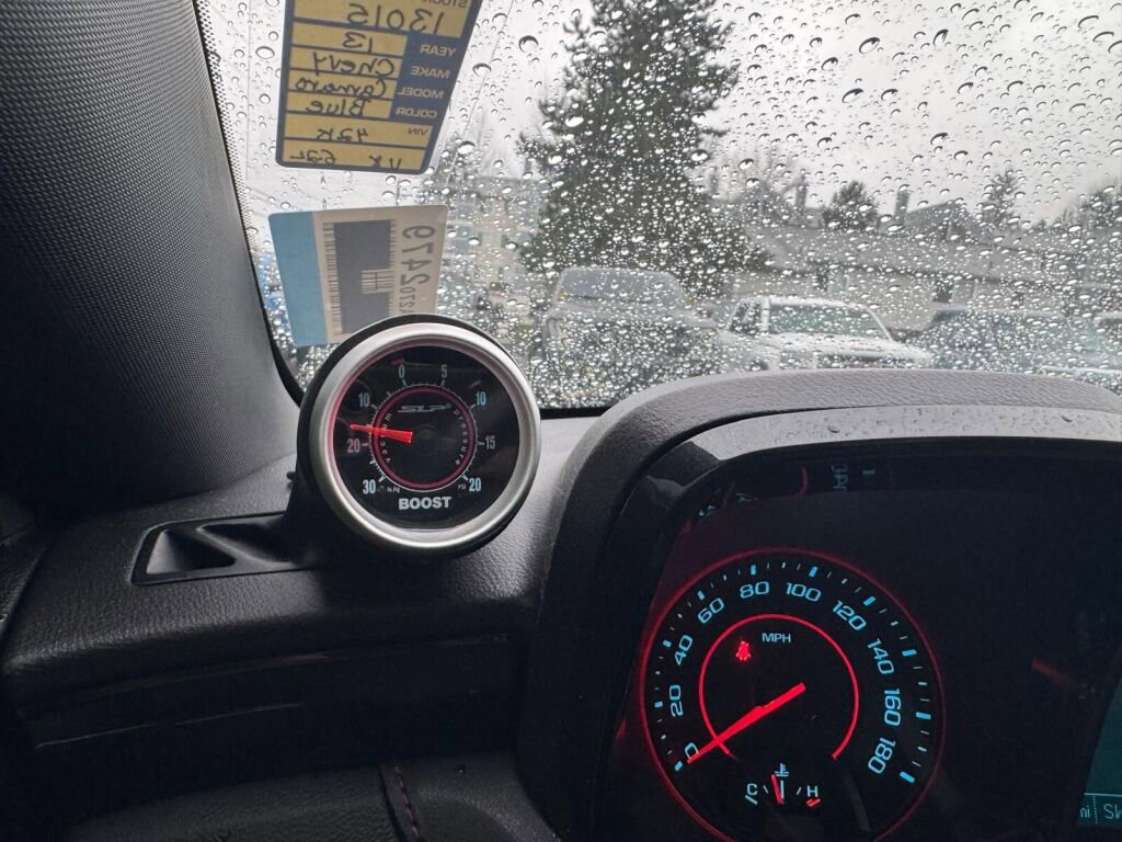 Used 2013 Chevrolet Camaro SS w/ Hot Wheels Special Edition image 17