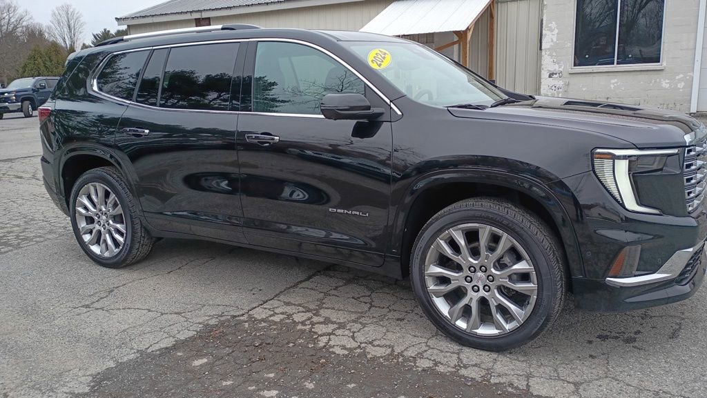 Used 2024 GMC Acadia Denali w/ Super Cruise Package image 7