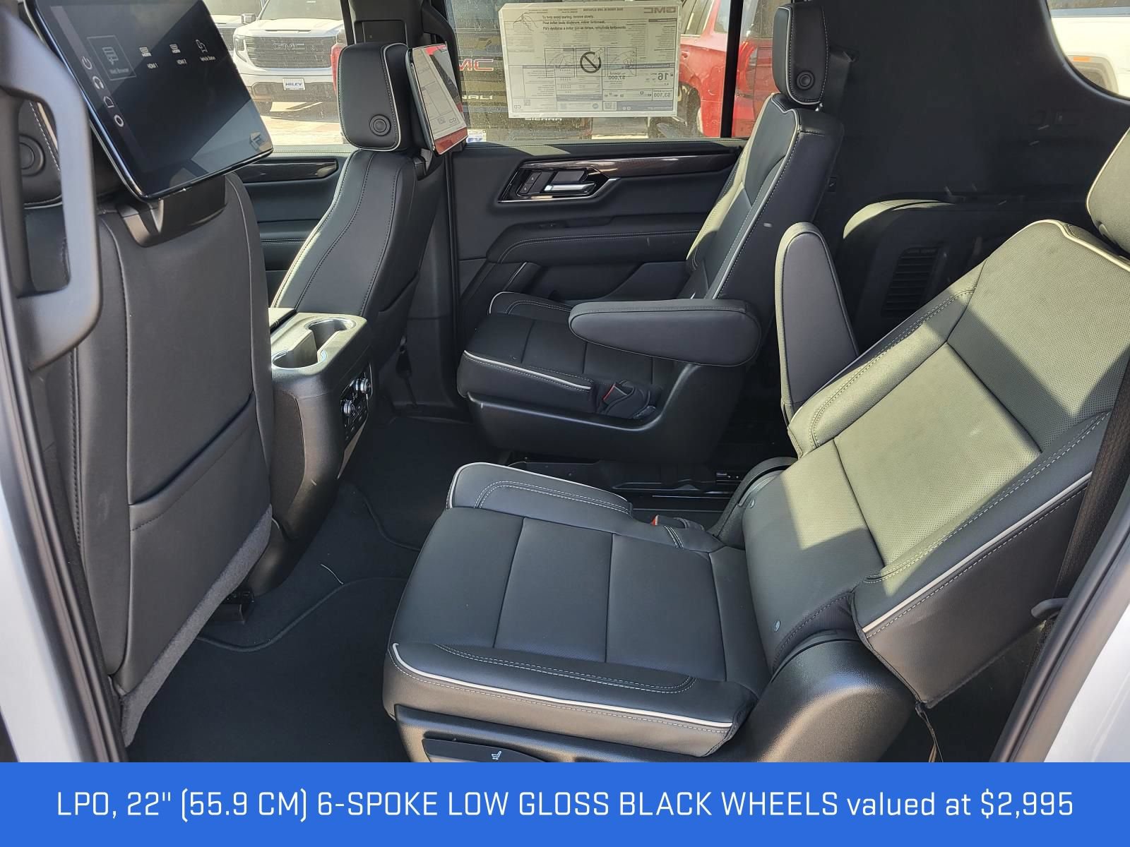 New 2026 GMC Yukon XL Elevation w/ Elevation Premium Package AWD/4WD image 4