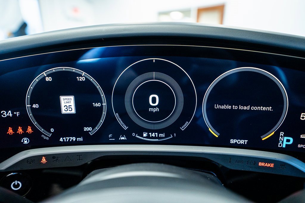 Used 2021 Porsche Taycan 4S image 42