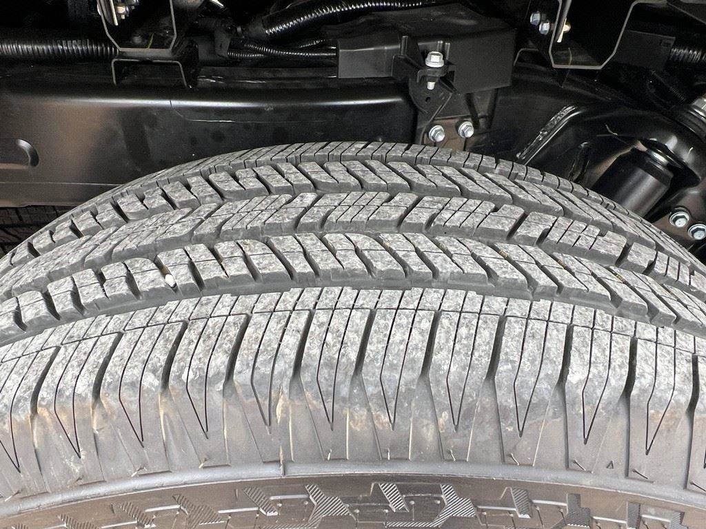 Certified 2026 Toyota Tundra SR5 w/ SR5 Convenience Package image 8