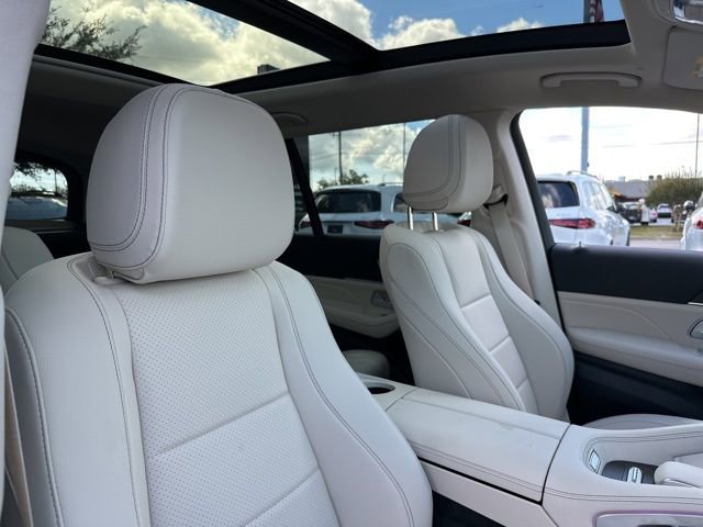 New 2026 Mercedes-Benz GLS 450 4MATIC image 28