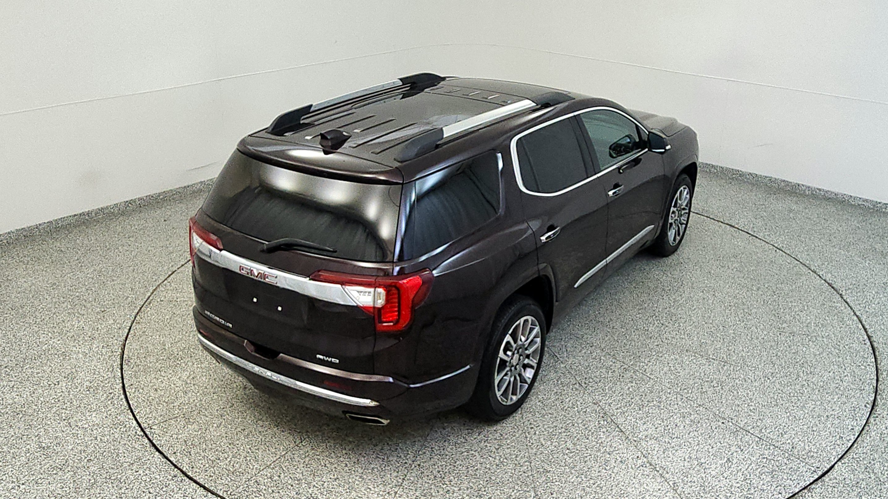 Used 2021 GMC Acadia Denali w/ Denali Ultimate Package AWD/4WD image 15