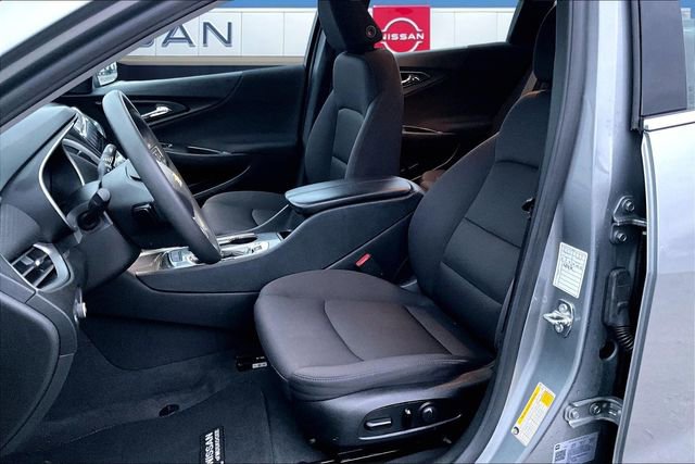 Used 2023 Chevrolet Malibu LT image 18
