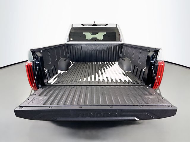 Used 2026 Toyota Tundra SR5 w/ SR5 Convenience Package AWD/4WD image 23