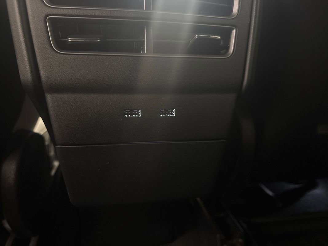 Used 2020 Tesla Model S Long Range Plus image 33