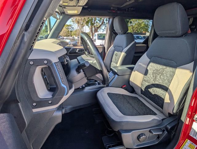 Used 2023 Ford Bronco Wildtrak image 8
