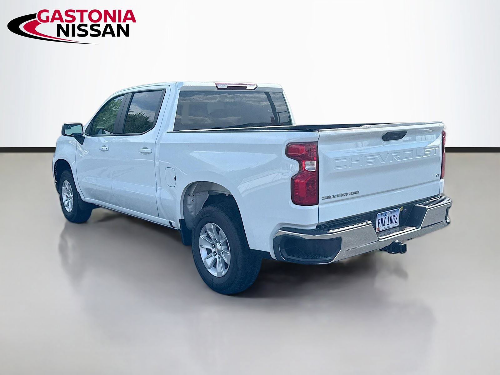 Used 2025 Chevrolet Silverado 1500 LT RWD image 6