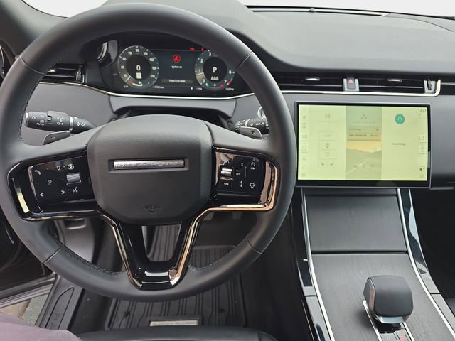 Used 2025 Land Rover Range Rover Evoque S image 19