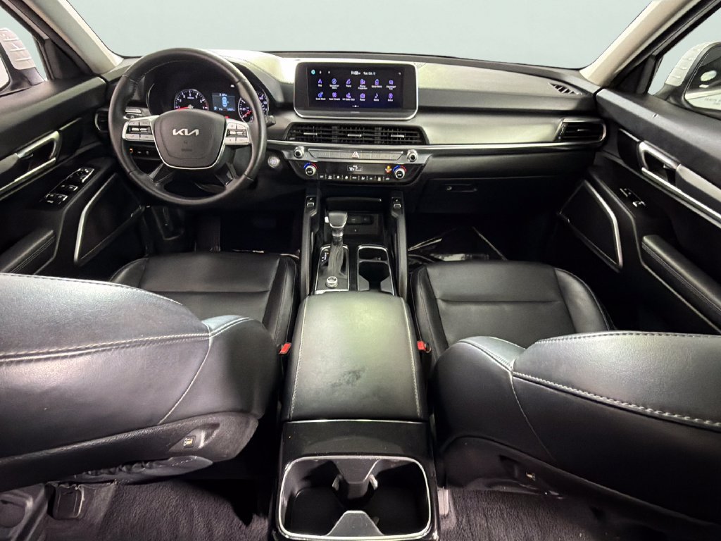 Used 2022 Kia Telluride S FWD image 36
