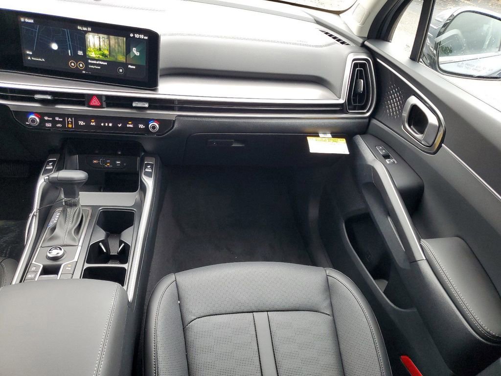 Used 2025 Kia Sorento S w/ Panoramic Sunroof Package FWD image 28