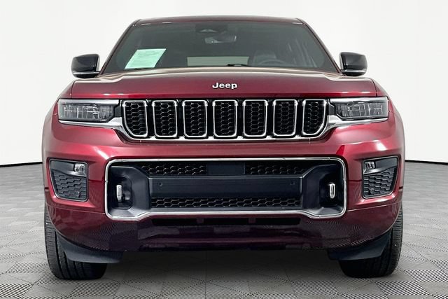 Used 2023 Jeep Grand Cherokee Overland AWD/4WD image 2