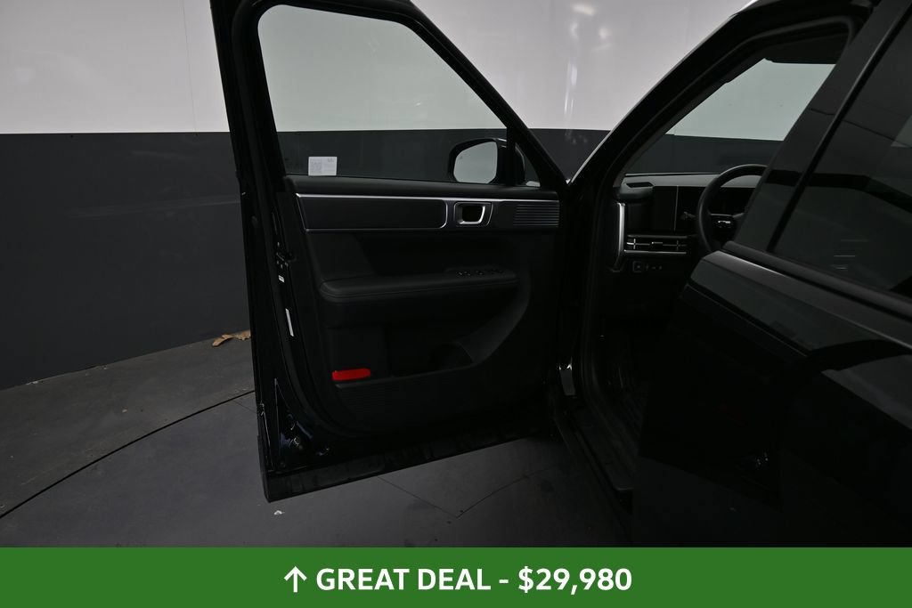 Used 2026 Hyundai Santa Fe SEL AWD/4WD image 32