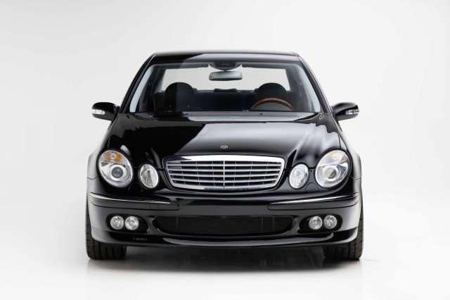 Used 2005 Mercedes-Benz E 500 Sedan image 5