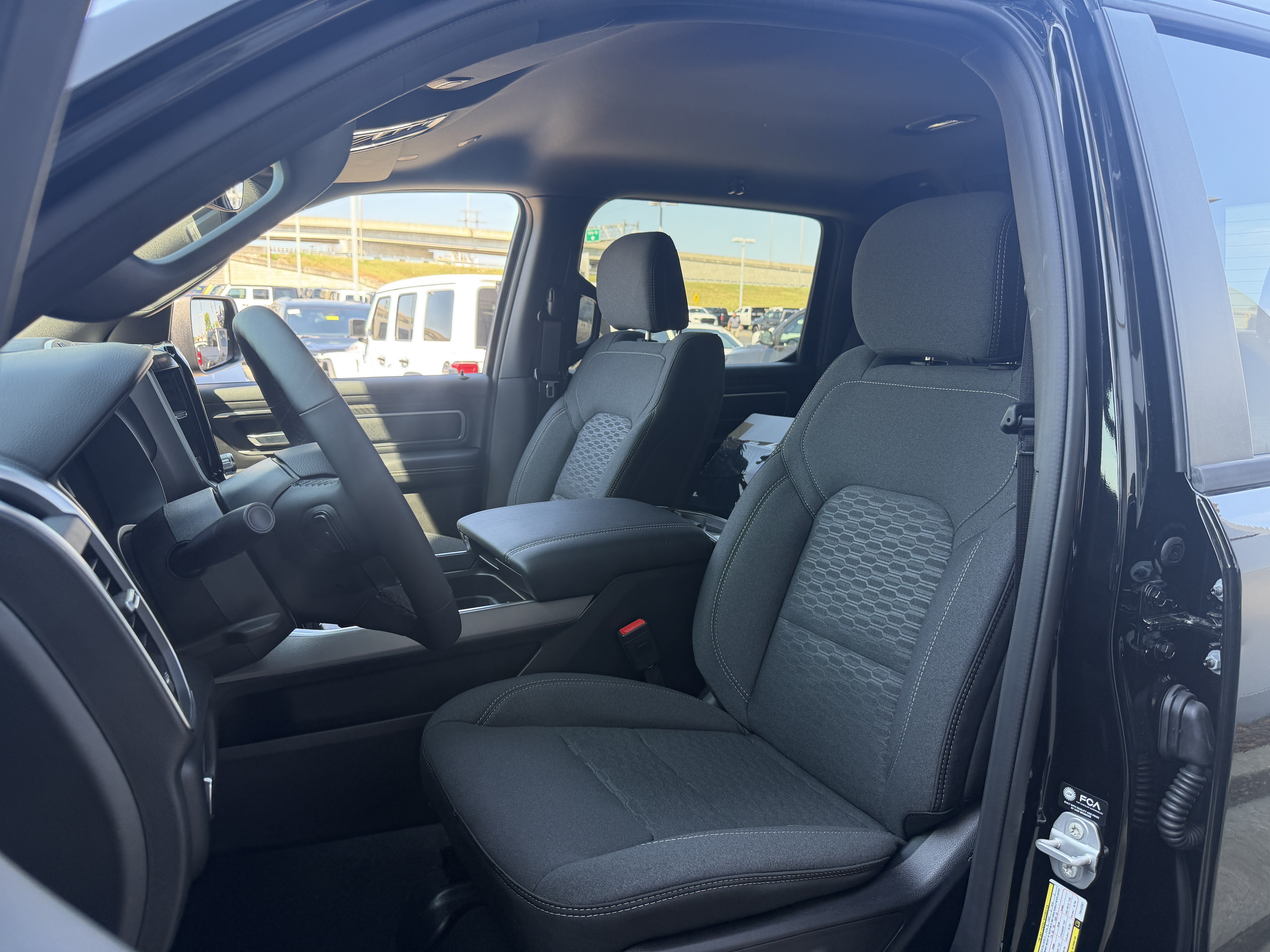 New 2026 RAM 1500 Big Horn AWD/4WD image 36