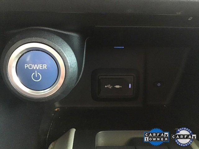 Used 2021 Toyota Venza LE image 27