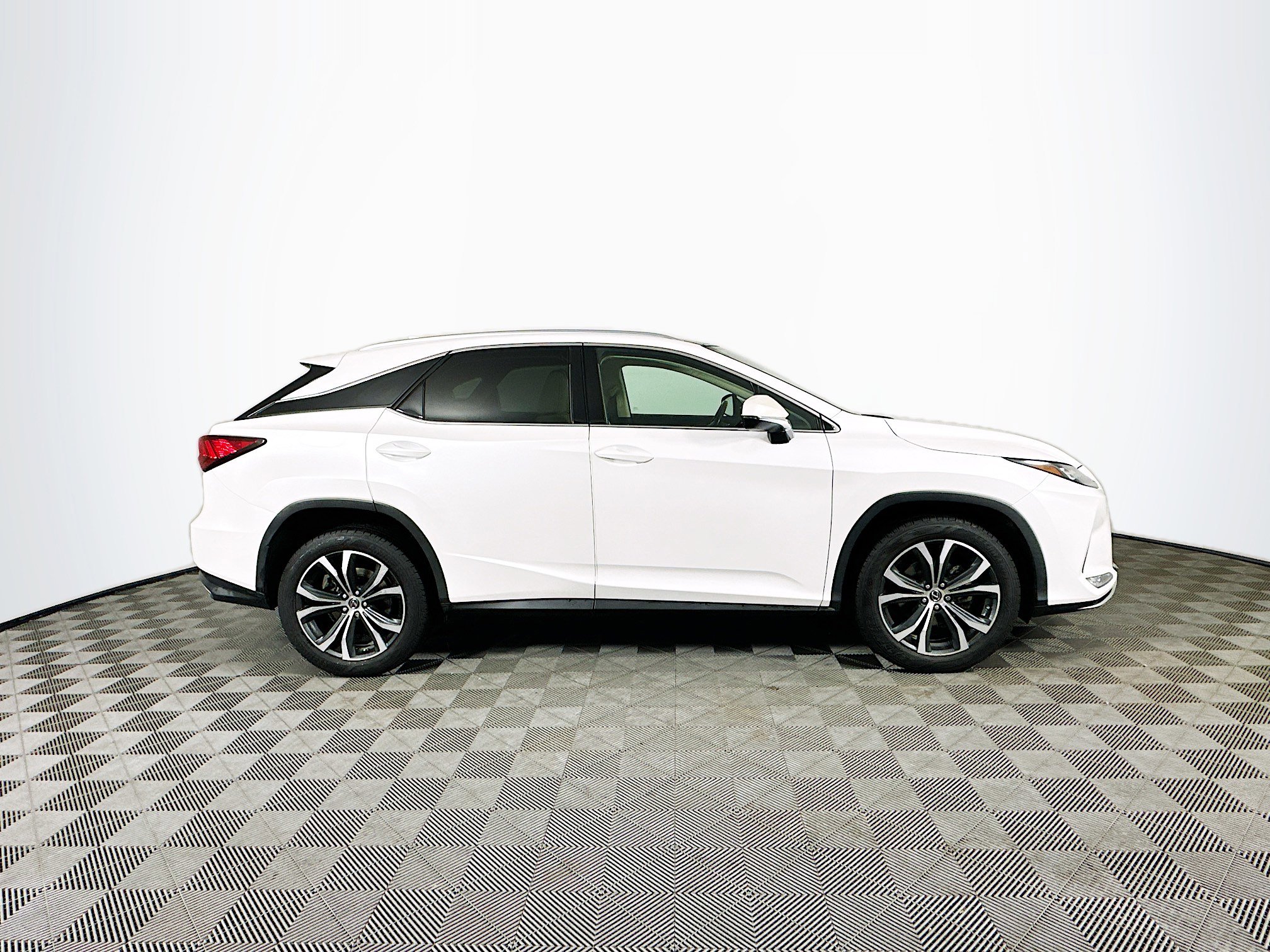 Used 2022 Lexus RX 350 AWD w/ Premium Package image 8