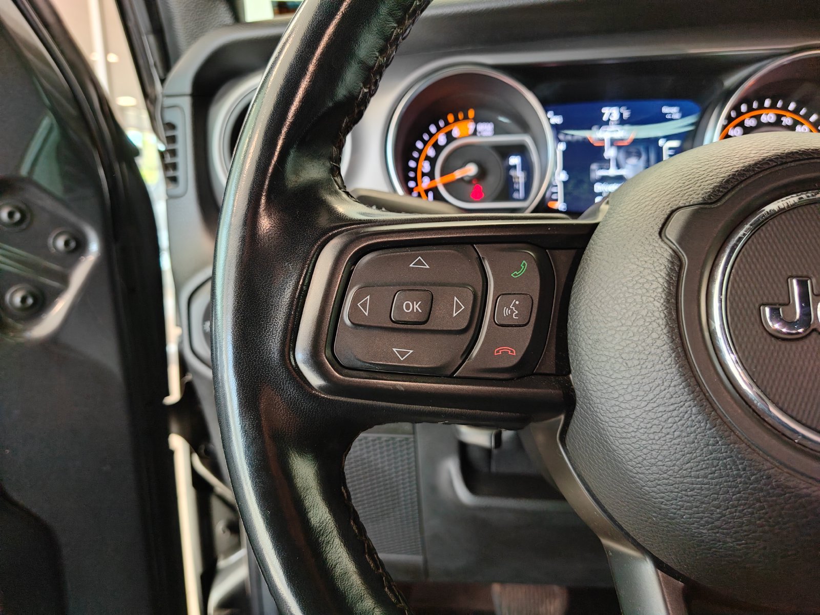 Used 2021 Jeep Wrangler Sport AWD/4WD image 14