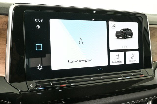 New 2026 Volkswagen Atlas SE image 15