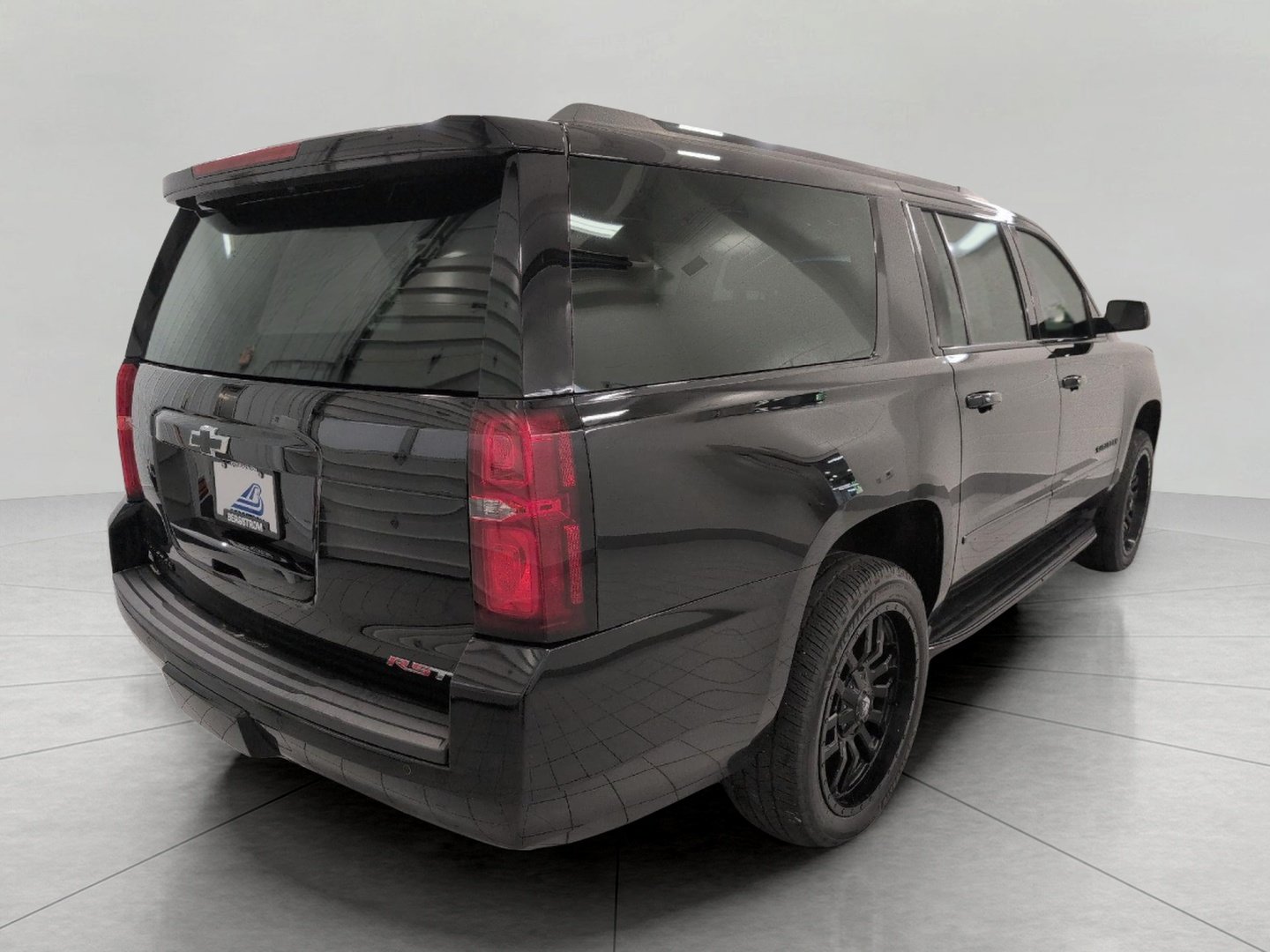 Used 2019 Chevrolet Suburban Premier AWD/4WD image 20