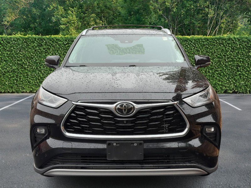 Used 2023 Toyota Highlander image 7