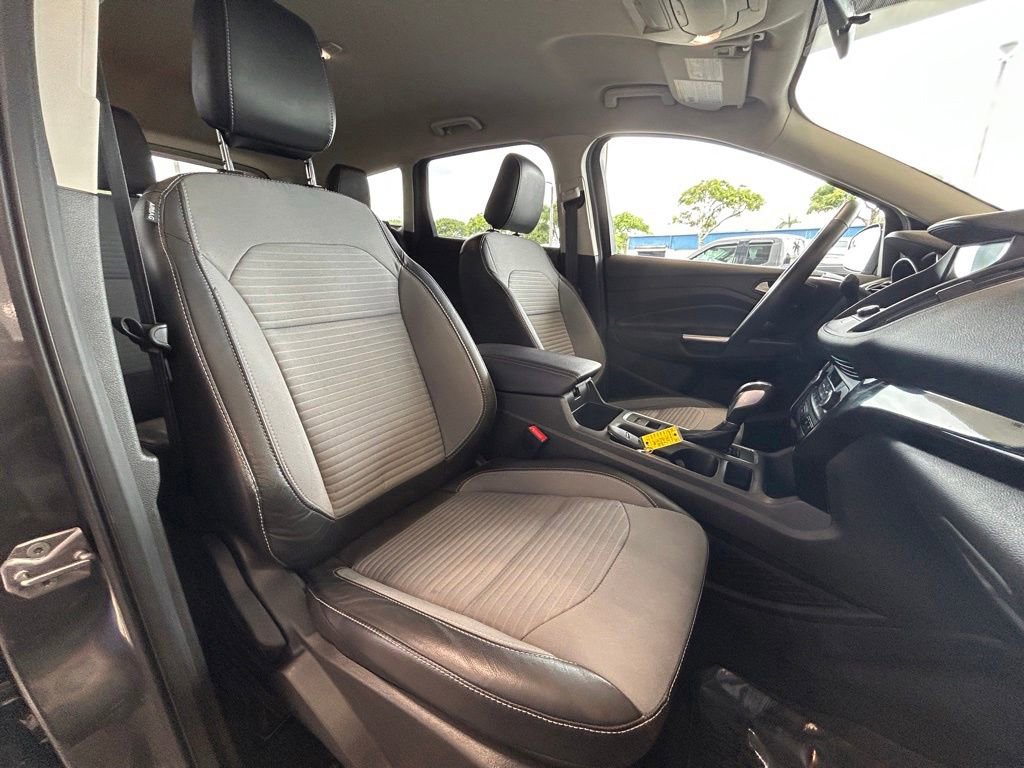 Used 2019 Ford Escape SE AWD/4WD image 27