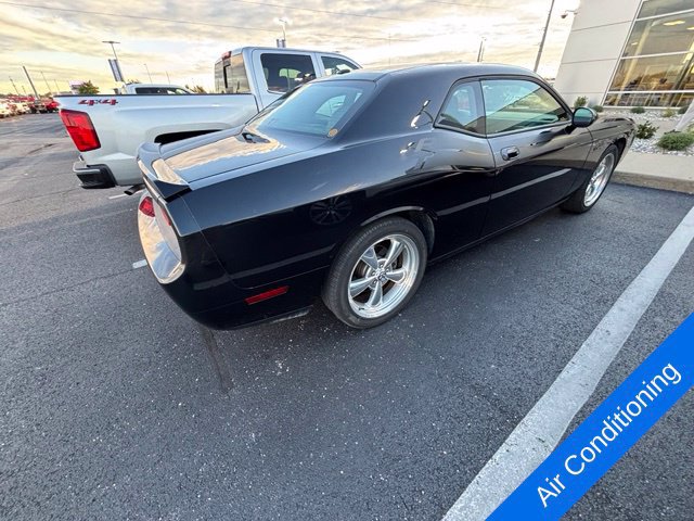 Used 2010 Dodge Challenger R/T RWD image 7